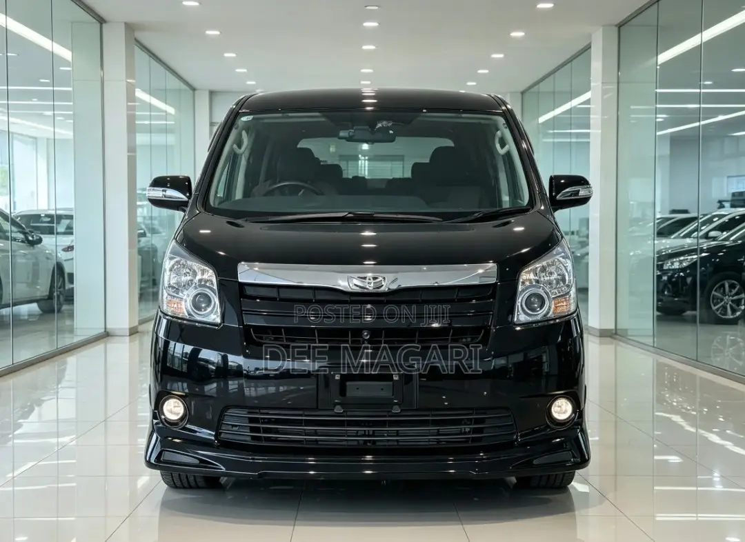Toyota Noah 2007 Black