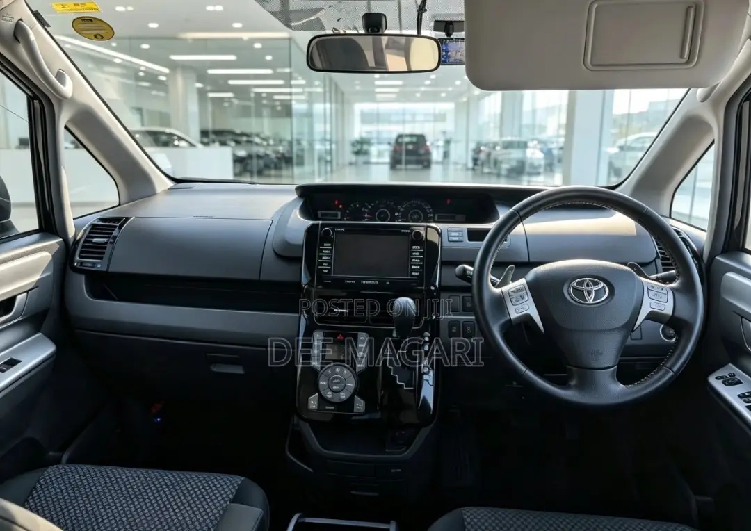 Toyota Noah 2007 Black