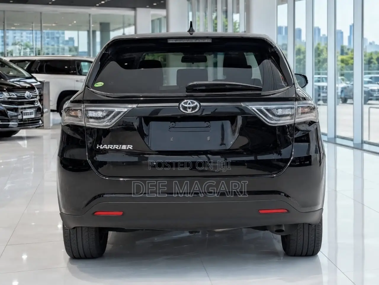 Toyota Harrier 2.0 2014 Black