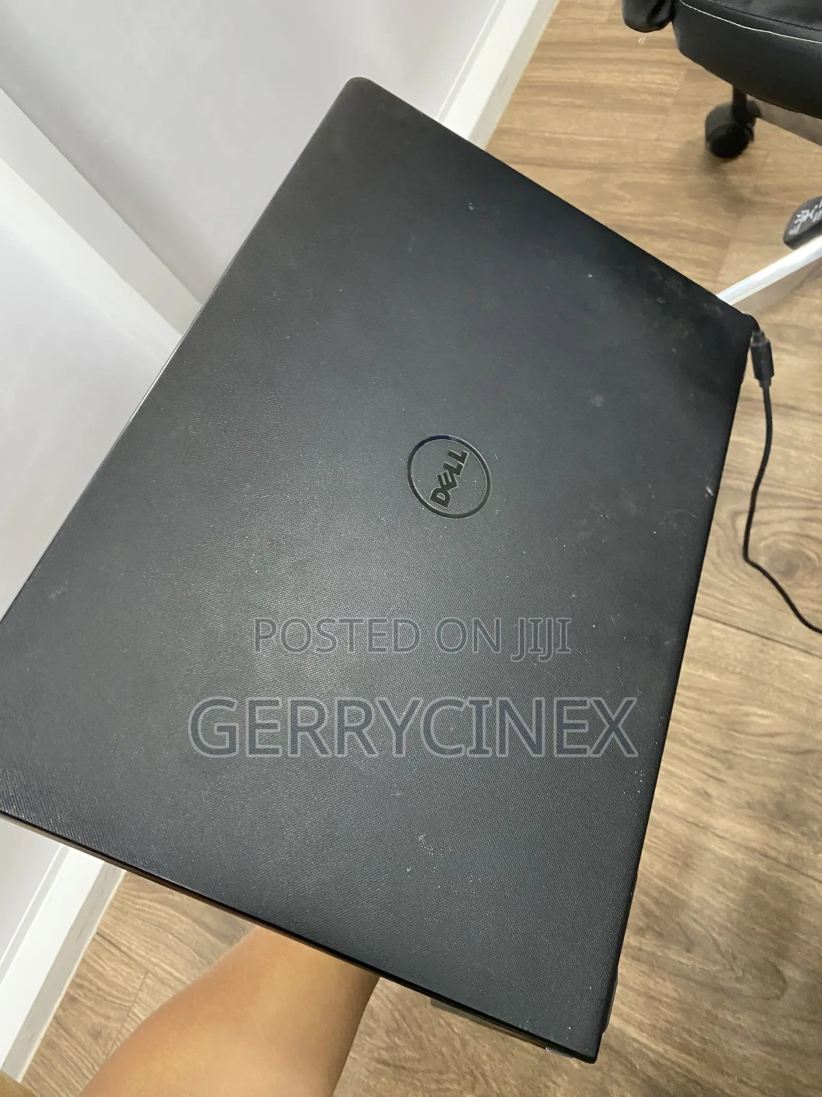 Laptop Dell Inspiron 15 3567 4GB Intel Core i3 SSD 512GB