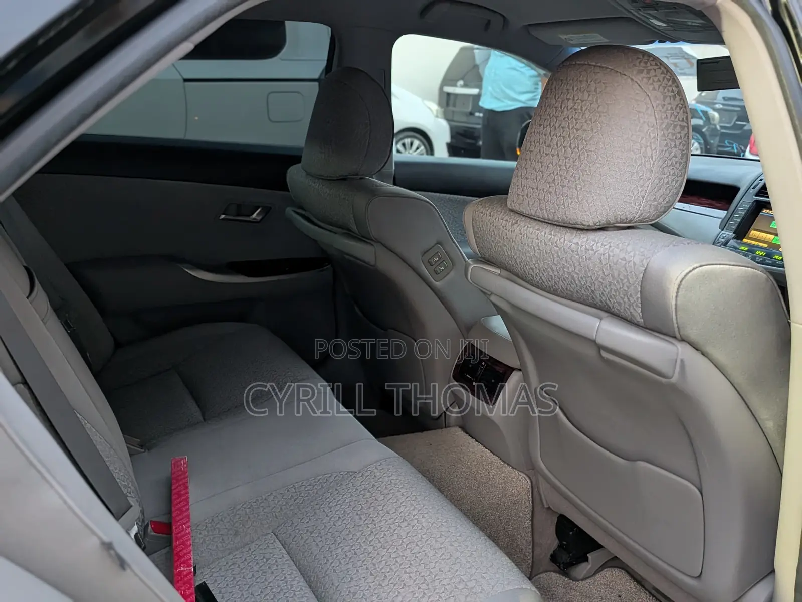 Toyota Crown 2010 Black