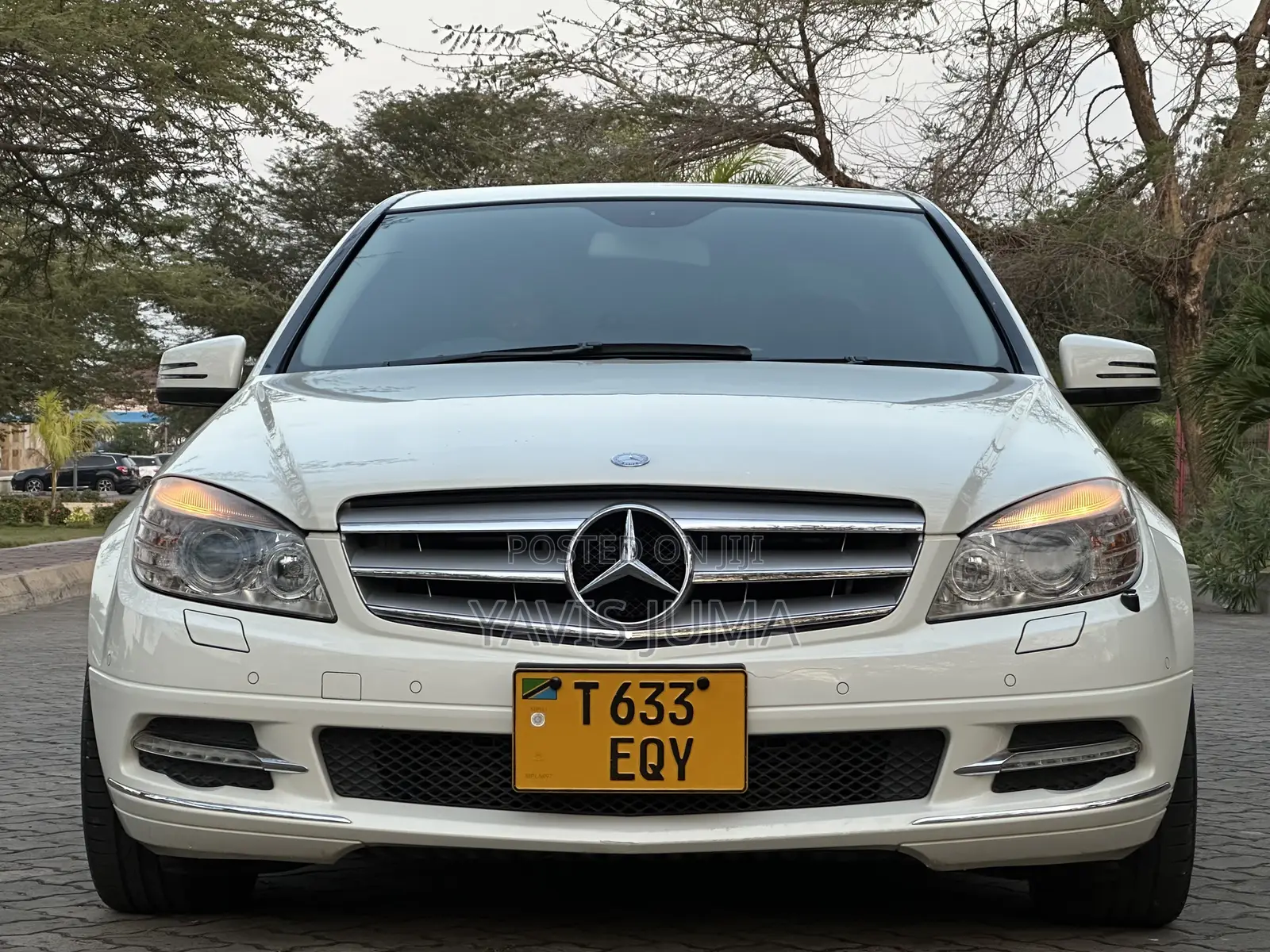 Mercedes-Benz C200 2010 White