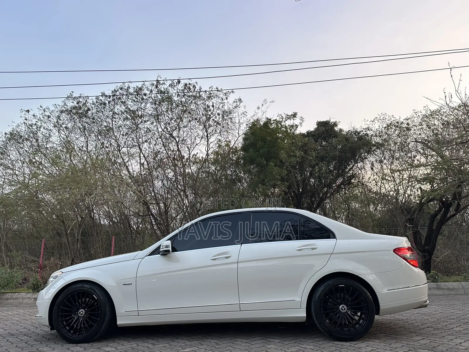 Mercedes-Benz C200 2010 White