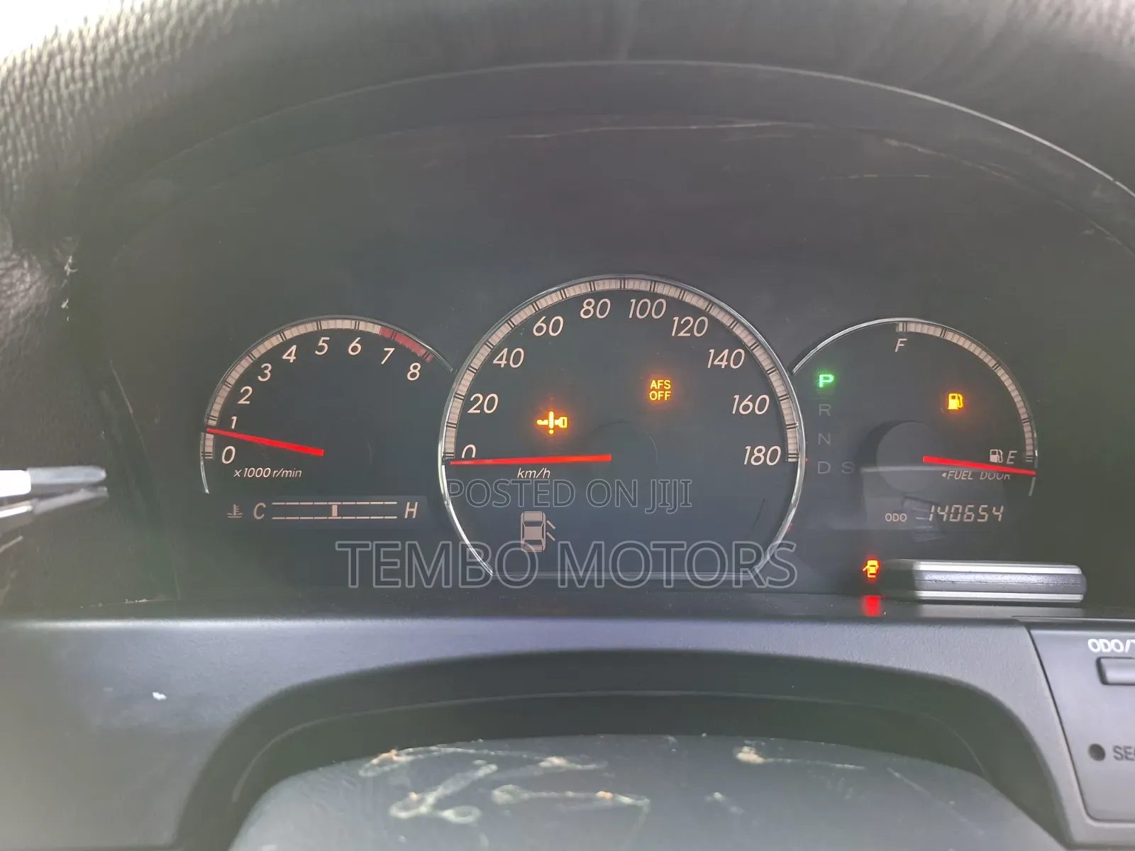 Toyota Crown Royale 2005 White