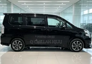 Toyota Noah 2007 Black