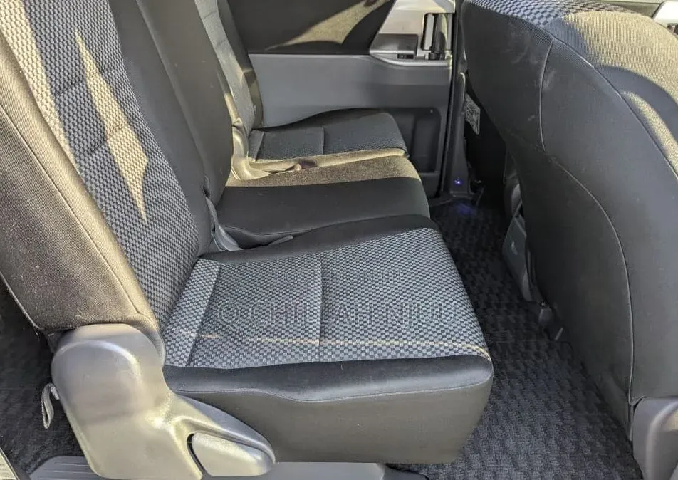 Toyota Noah 2007 Black
