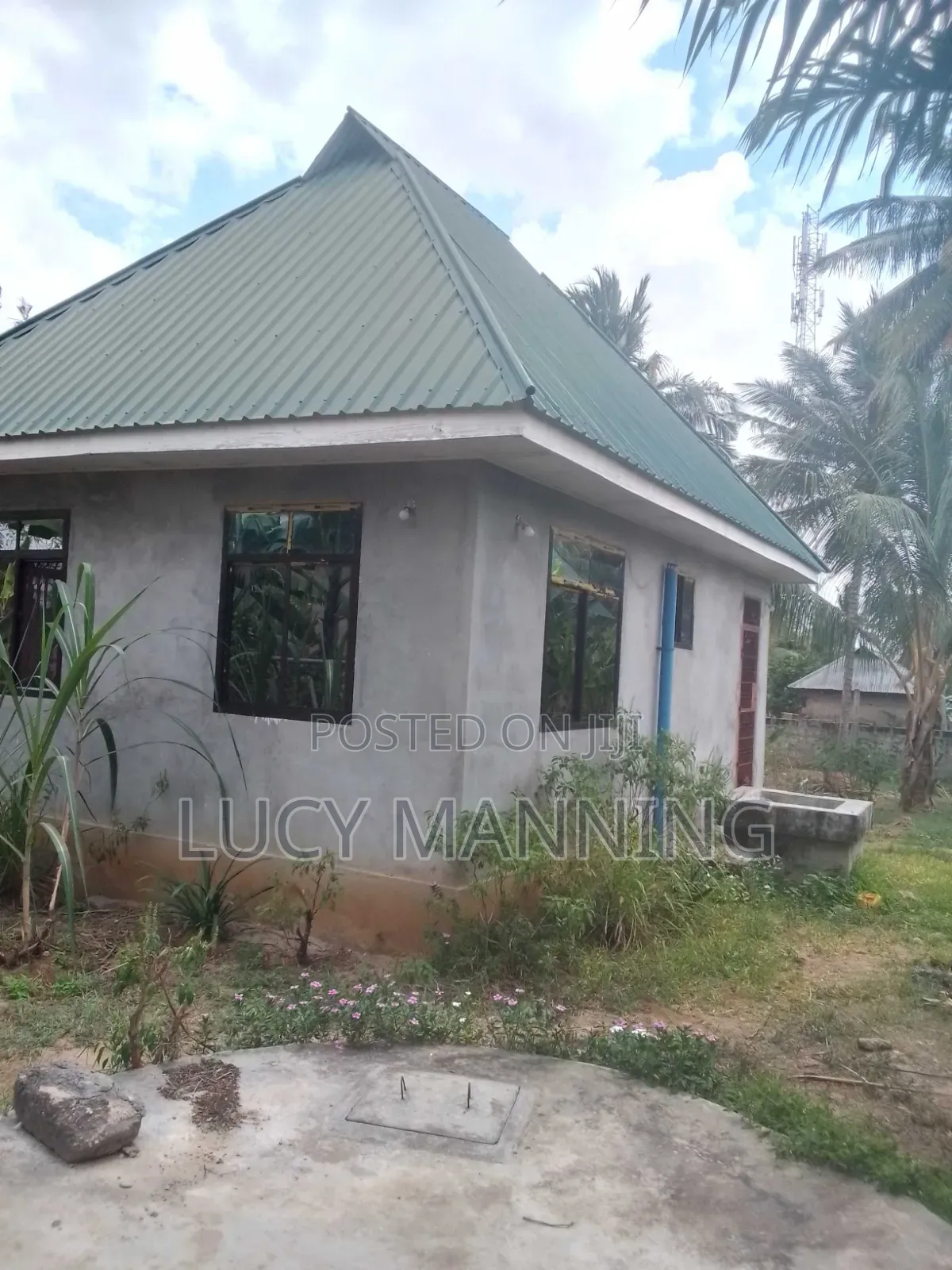 2bdrm Farm House in Vikindu for sale