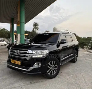 Toyota Land Cruiser 2013 Black