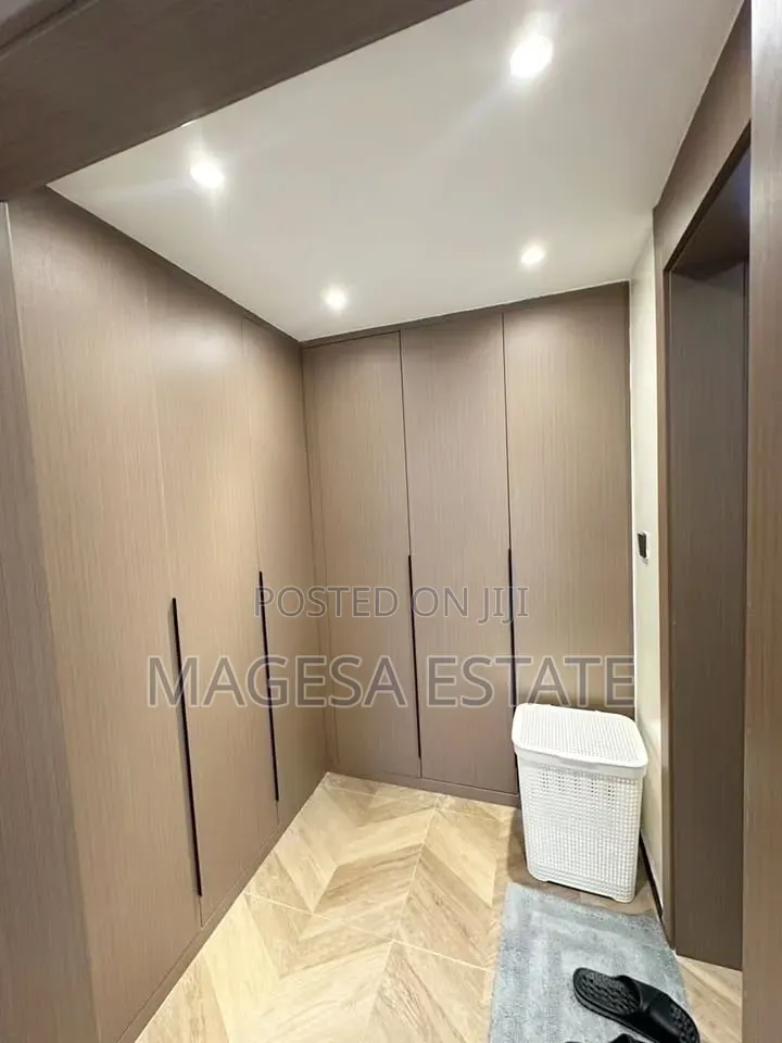 Furnished 2bdrm Apartment in Oyster Bay for rent