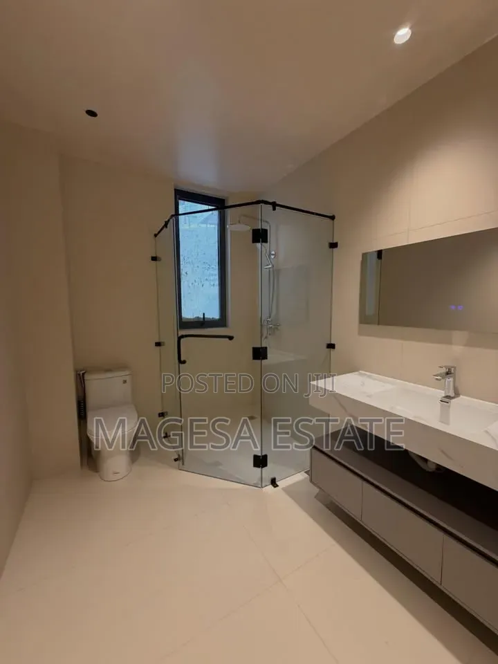 Furnished 1bdrm Apartment in Masaki for sale