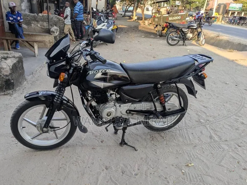 Bajaj Boxer 125 2026 Black