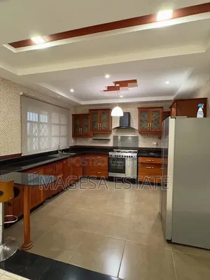 Furnished 3bdrm Villa in Ada Estate for rent