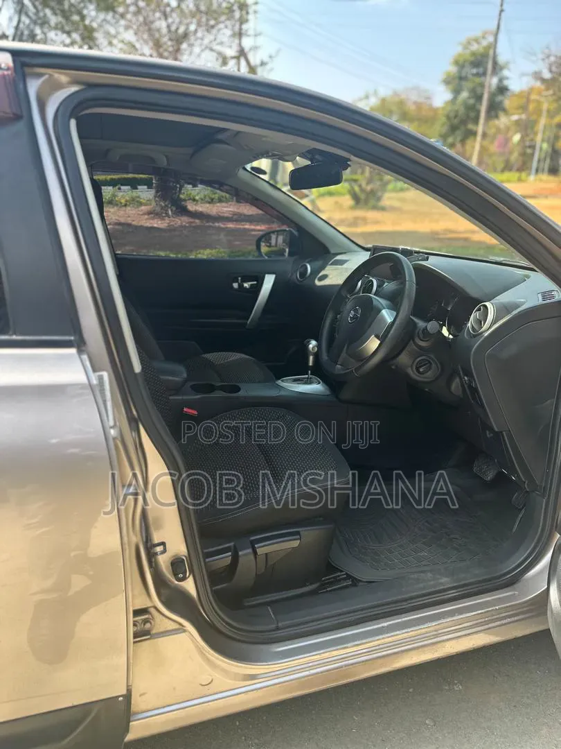 Nissan Dualis 2008 Gray
