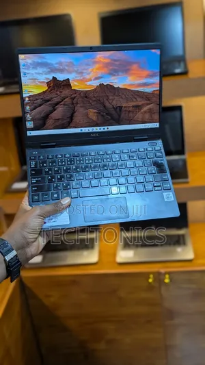 Laptop NEC N22G 8GB Intel Core i5 SSD 128GB