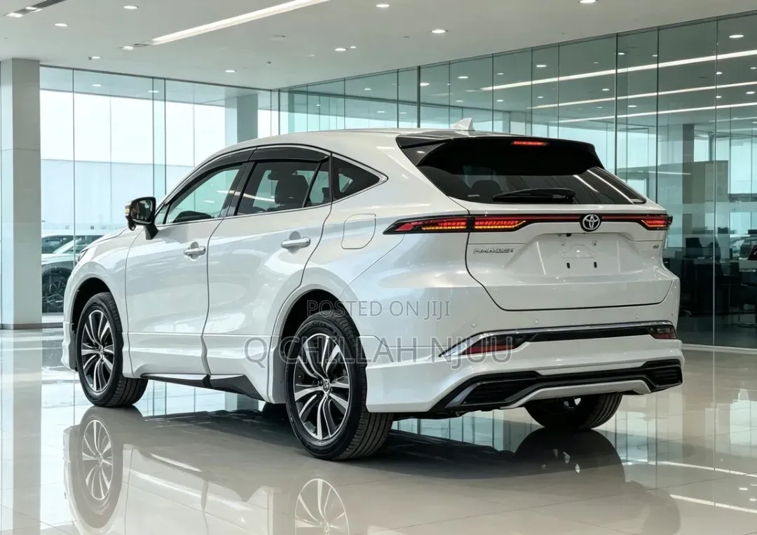 Toyota Harrier 2021 White