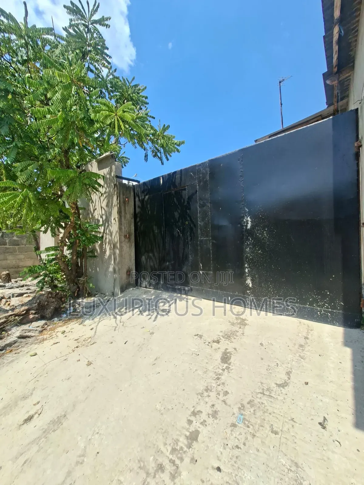 Furnished 4bdrm House in Mikocheni for rent