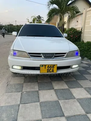Toyota Carina 2001 White