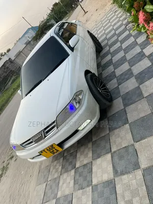 Toyota Carina 2001 White
