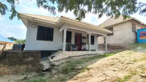 3bdrm House in Malamba Mawili, Mbezi for sale