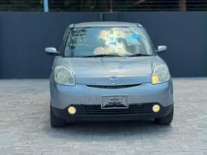 Mazda Verisa 2009 Silver