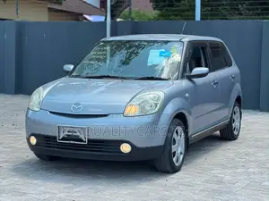 Mazda Verisa 2009 Silver