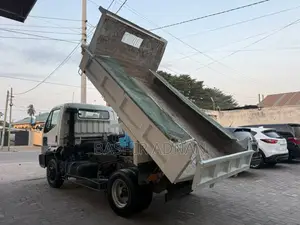 Mitsubishi Canter Fuso Fighter Mignon Tipper Tani 4 Unregistered(mpya.