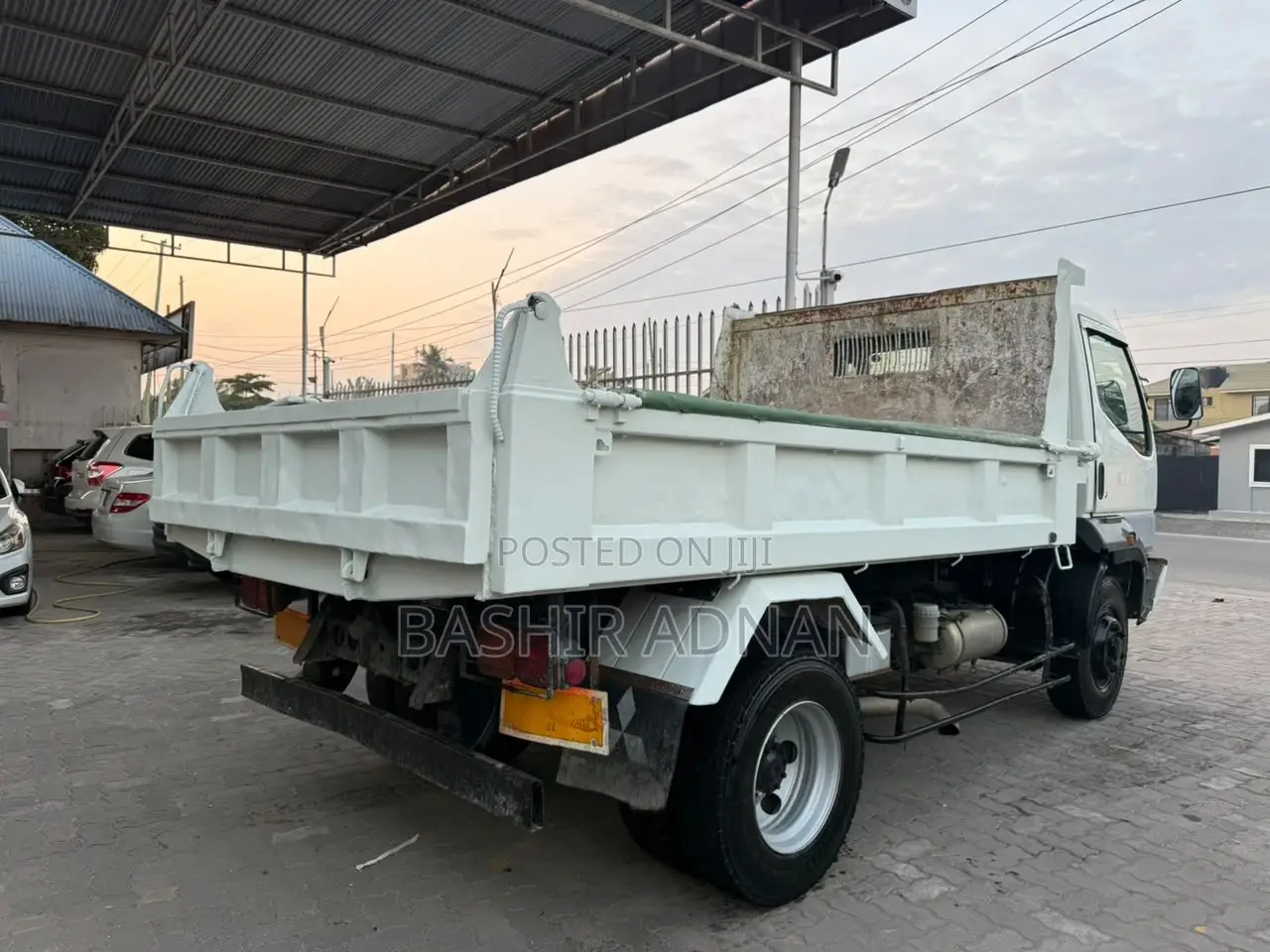 Mitsubishi Canter Fuso Fighter Mignon Tipper Tani 4 Unregistered(mpya.