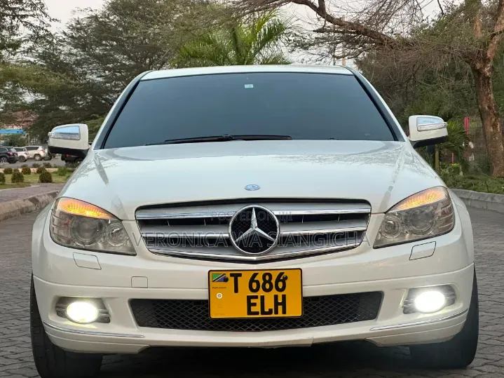 Mercedes-Benz C-Class 2007