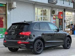 Audi Q5 2015 Black