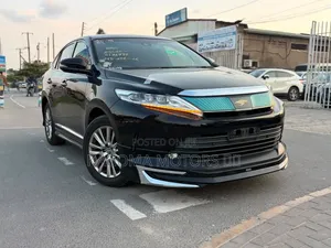 Toyota Harrier 2017 Black