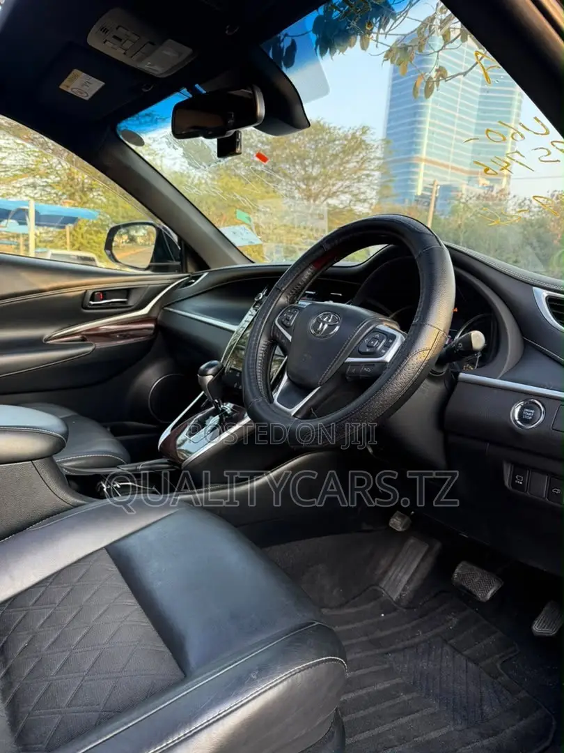 Toyota Harrier 2016 Black