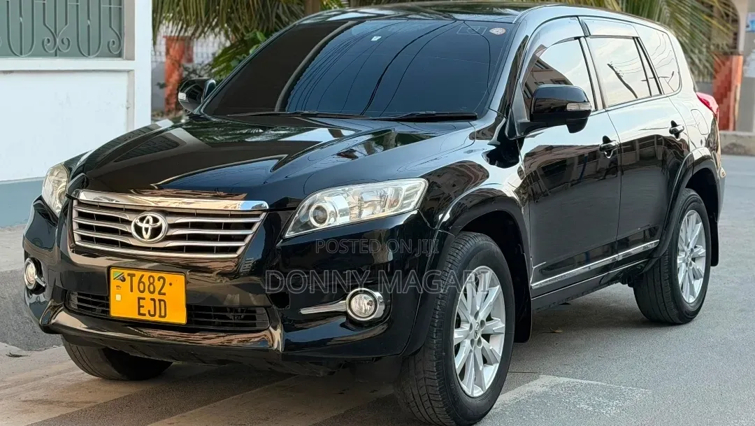 Toyota Vanguard 2010 Black