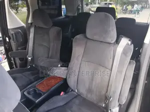 Toyota Vellfire 2010 Black