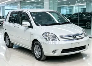Toyota Raum 2008 White