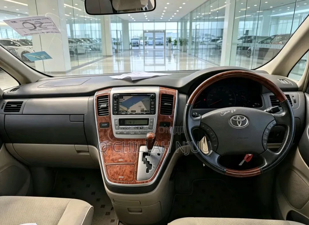Toyota Alphard 2010 White