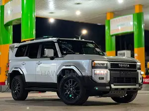 Toyota Land Cruiser Prado 2024 White