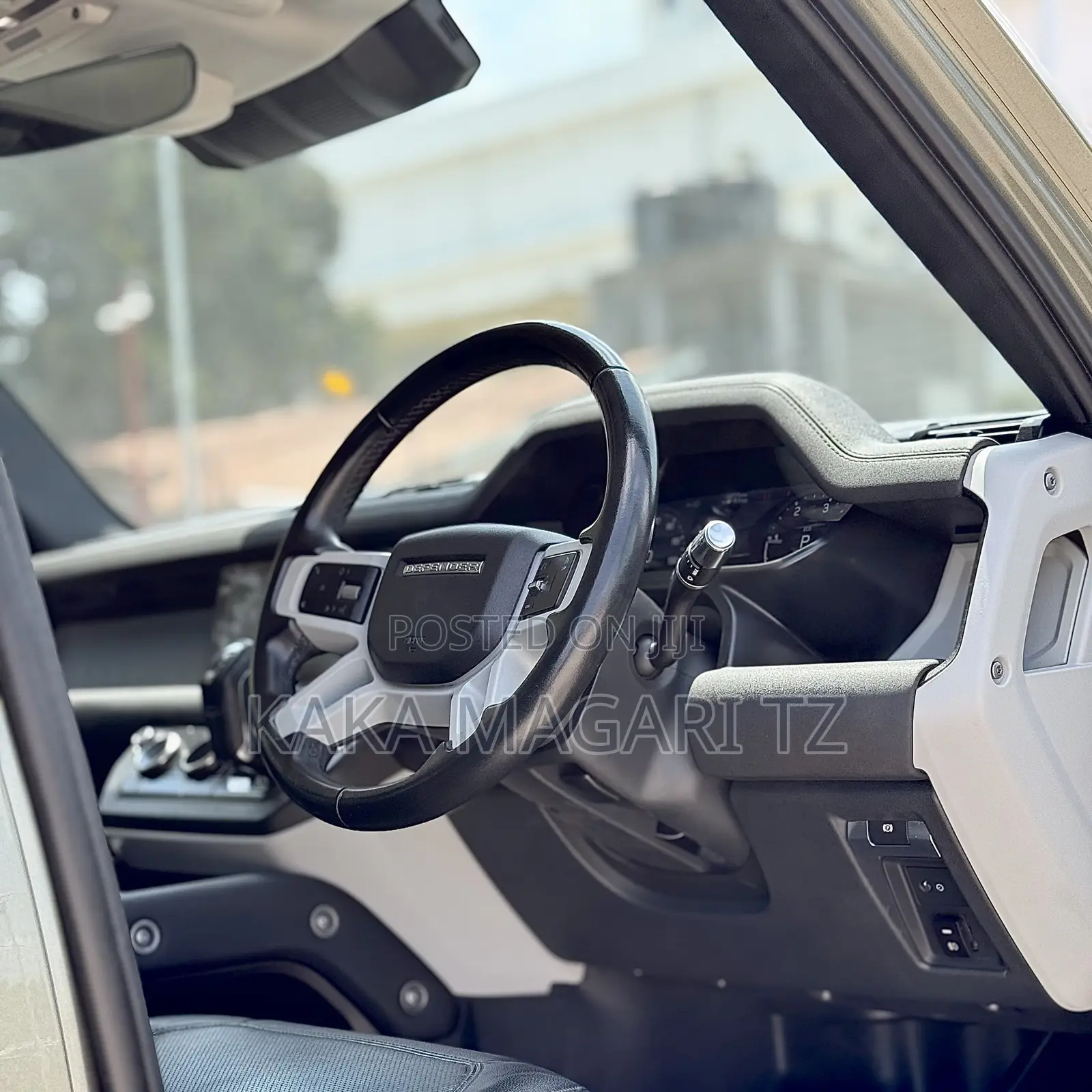 Land Rover Defender 2022 Green