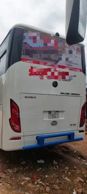 Bus 2020 White
