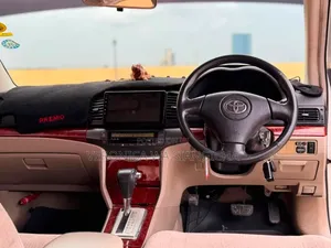Toyota Premio 2004