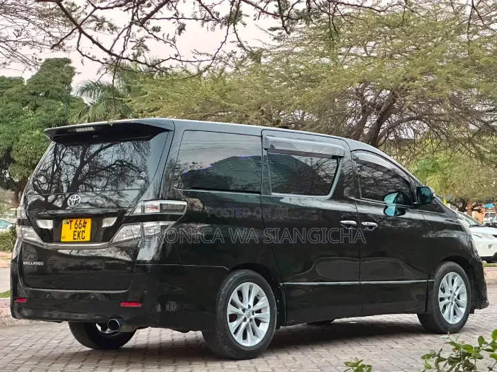 Toyota Alphard 2009 Black