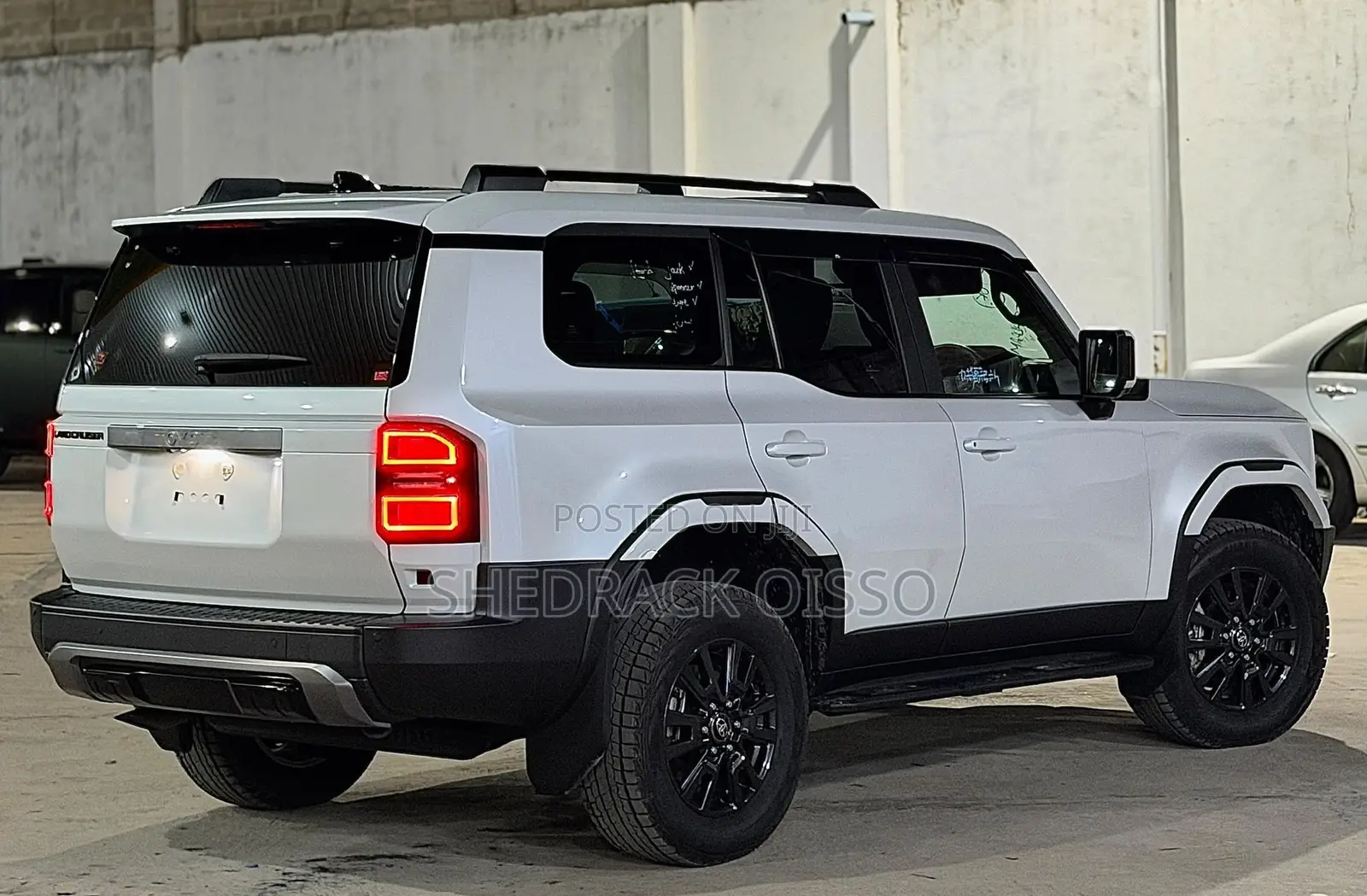 Toyota Land Cruiser Prado 2024 White