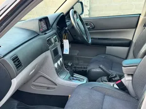 Subaru Forester 2006 Black