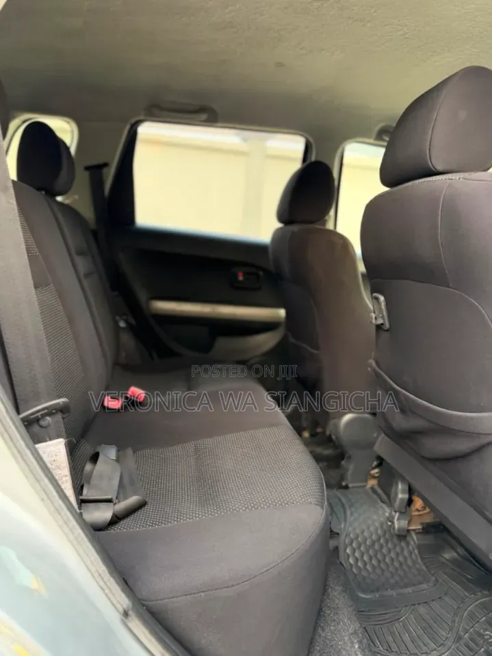 Toyota IST 2005 Silver
