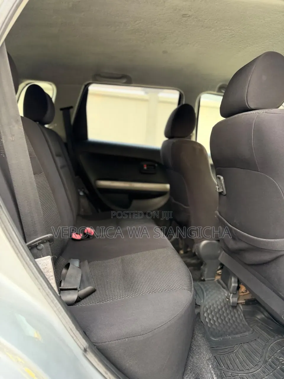 Toyota IST 2004 Silver
