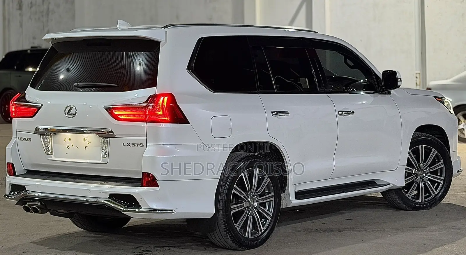 Lexus LX 2017 White