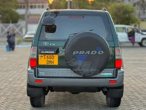 Toyota Land Cruiser 2009 Green