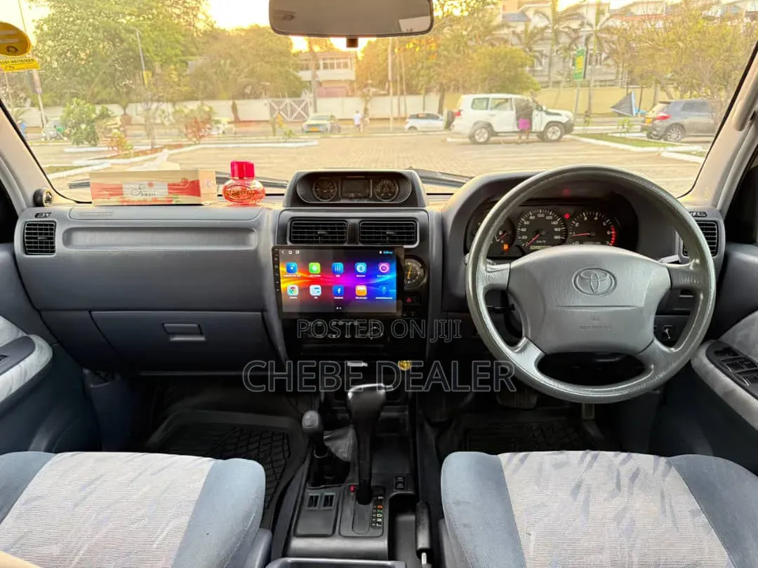 Toyota Land Cruiser 2009 Green