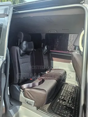 Toyota Noah 2008 Gray