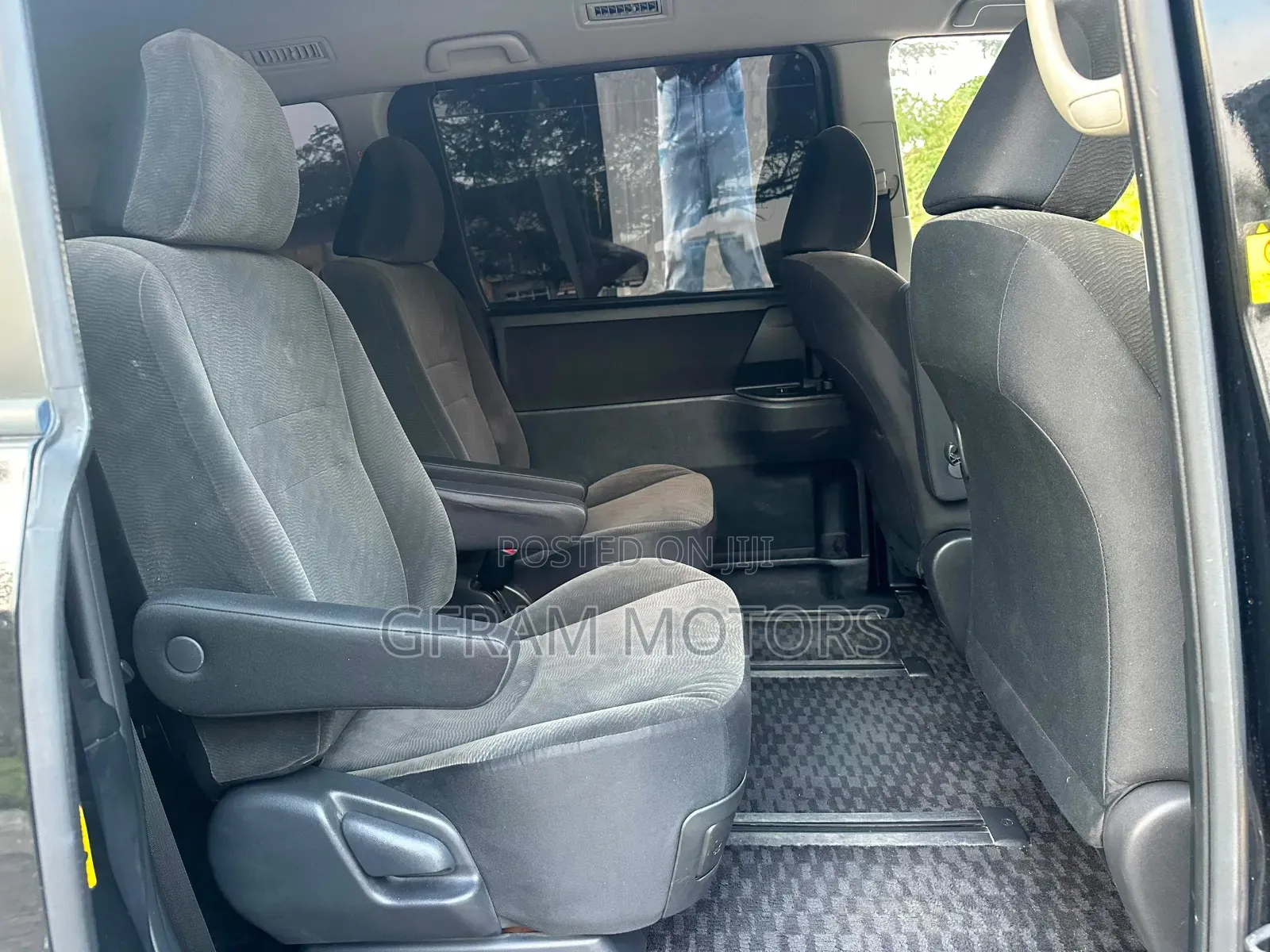 Toyota Noah 2011 Black