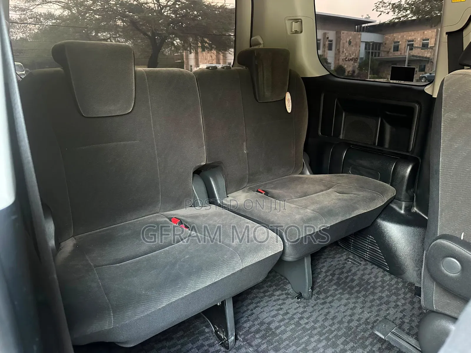 Toyota Noah 2011 Black